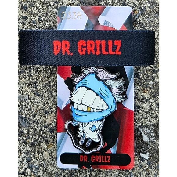 ZOX "DR. GRILLZ" #338 of 500 Made Halloween monster month pin & Rare wristband - Picture 5 of 6